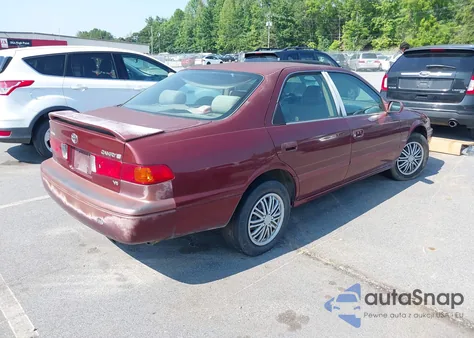2000 Toyota Camry Le V6 from USA, damaged, VIN 4T1BF28K7YU936187